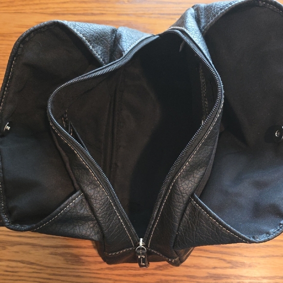 Rosetti Charcoal Textured Shoulder Bag - Picture 3 of 5